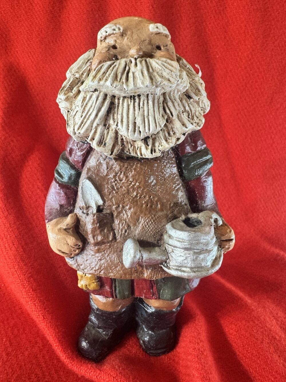 Vintage Gardener Santa Figurine 5.75" Wood Cut Style Resin Folk Art Watering Can